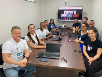 farmacia-clinica-do-hps-28-de-agosto-em-manaus-am-alcanca-868-de-conformidade-em-projeto-nacional